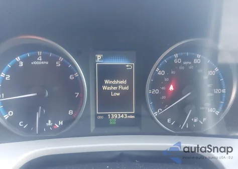 2018 Toyota Rav4 Le z USA, uszkodzony, nr VIN 2T3ZFREV8JW488786